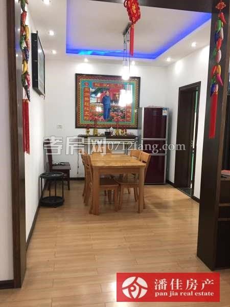 【潘佳房产推荐】泰阳城2/6楼129㎡3室2厅2卫精装配套设施齐全