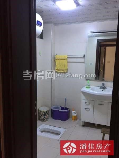 【潘佳房产推荐】泰阳城2/6楼129㎡3室2厅2卫精装配套设施齐全