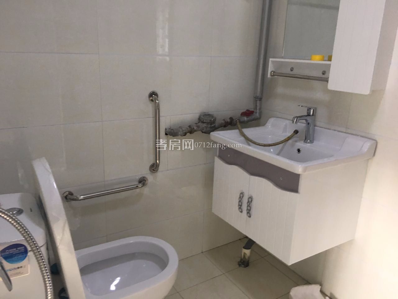 宇濟(jì)時(shí)代廣場家電家具齊全拎包入住