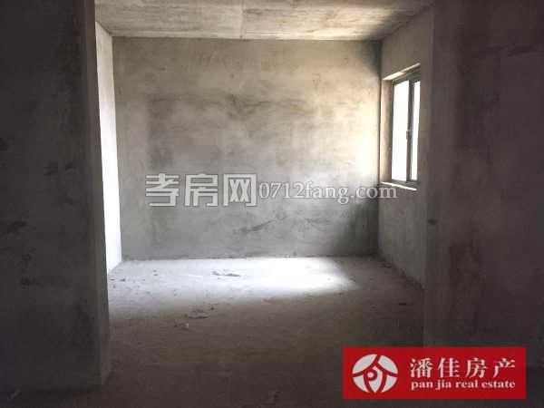 【潘佳房產(chǎn)推薦】灣流匯中間樓層110平米毛坯90萬(wàn)