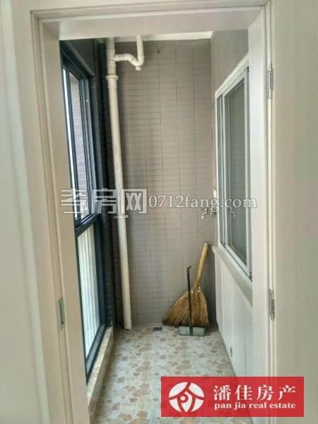 【潘佳房產(chǎn)推薦】灣流匯經(jīng)典小戶型！10樓60㎡兩室一廳新簡裝只要38.8萬