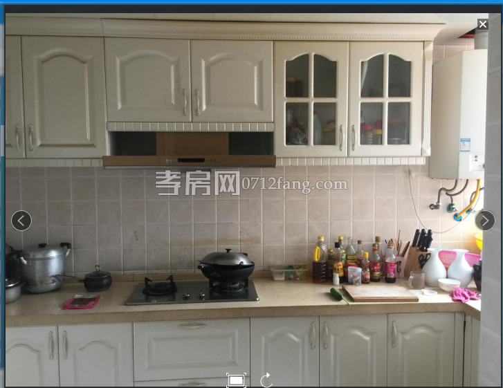 铜雀台117平米精装大三房有地暖两证满二