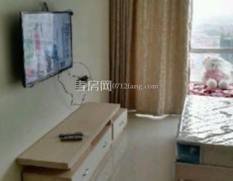 滿二掛口街131平中等裝修三面采光5樓拎包入住