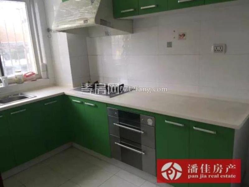 滿兩年濱湖天地蘭苑4室2廳2衛(wèi)2陽臺南北通透采光好