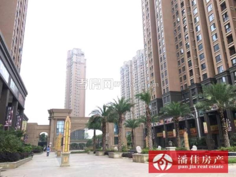 鼎觀世界3室2廳1衛(wèi) 98平 精裝修 準新房 中間樓層