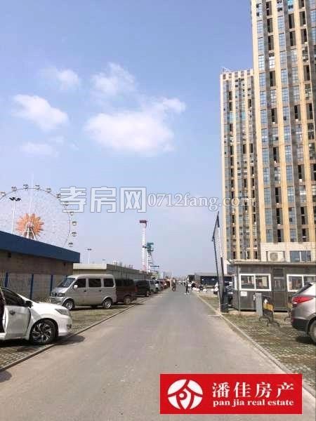 滿二掛口街131平中等裝修三面采光5樓拎包入住