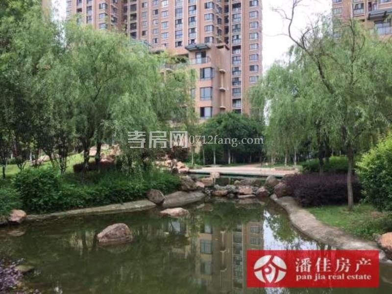 鼎觀世界3室2廳1衛(wèi)98平精裝修準(zhǔn)新房中間樓層