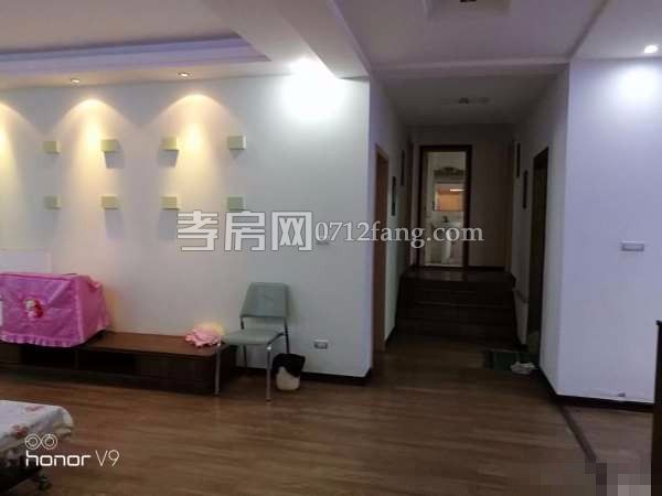 兵工花園精裝修137平米