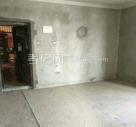 迎賓花城2樓113平，可以直接改合同