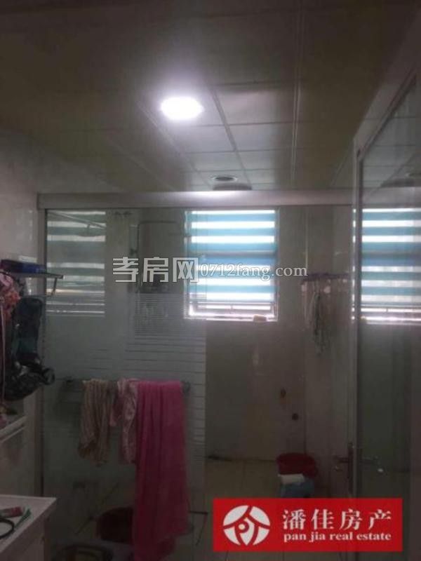 三面采光南北通透香港城一期4室2廳2衛(wèi)139送20平觀景房