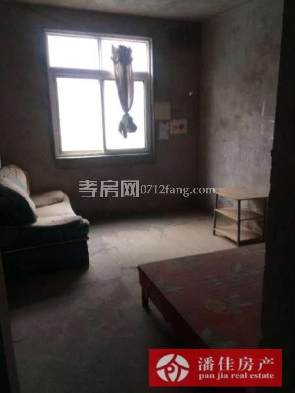 給小孩一個未來實小文昌 電信小區(qū)3室2廳1衛(wèi)101平