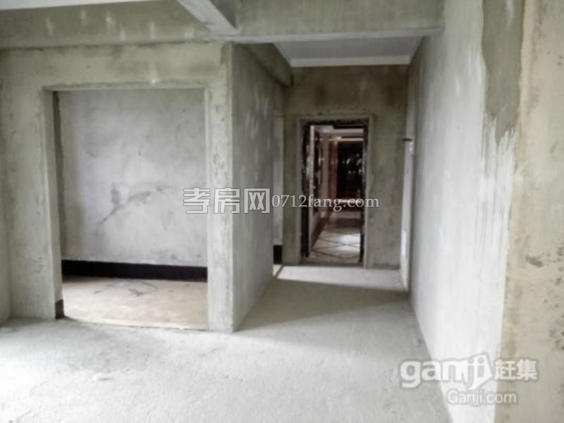 三面采光南北通透香港城一期4室2廳2衛(wèi)139送20平觀景房