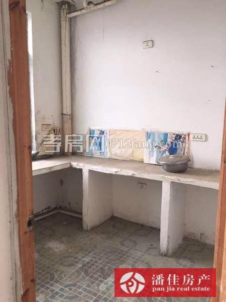 榮欣景城大三房精裝修120平證滿稅低60萬