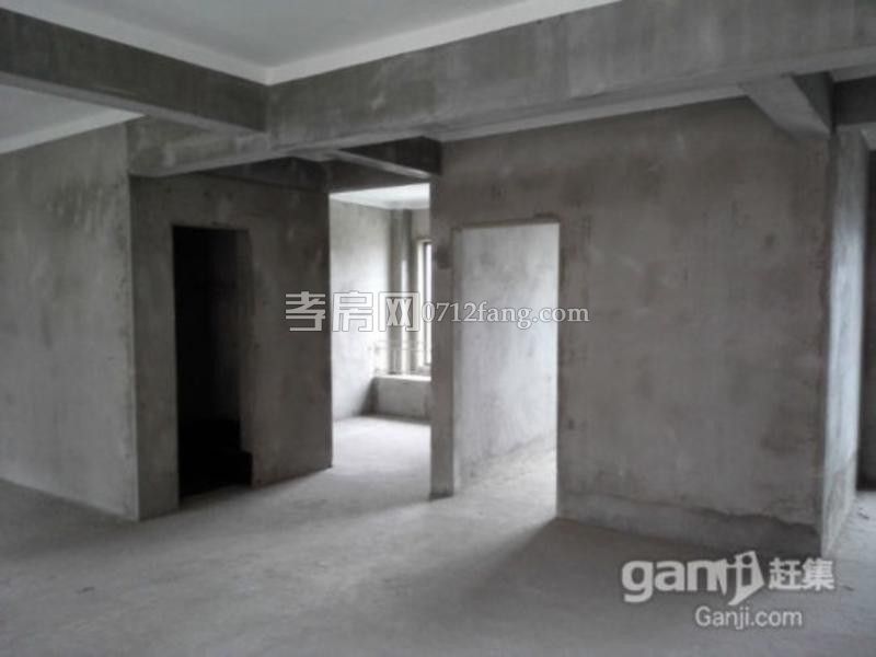 星河天街3室2廳1衛(wèi)2陽(yáng)臺(tái)97送15平觀景高層