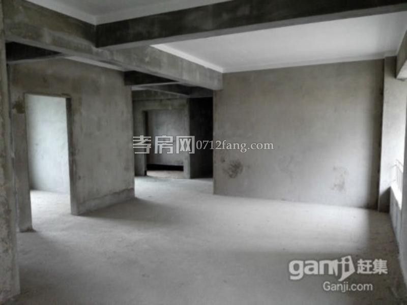 星河天街3室2廳1衛(wèi)2陽(yáng)臺(tái)97送15平觀景高層