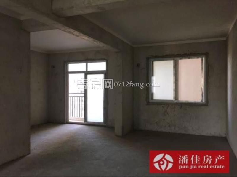 三面采光南北通透香港城一期4室2廳2衛(wèi)139送20平觀景房