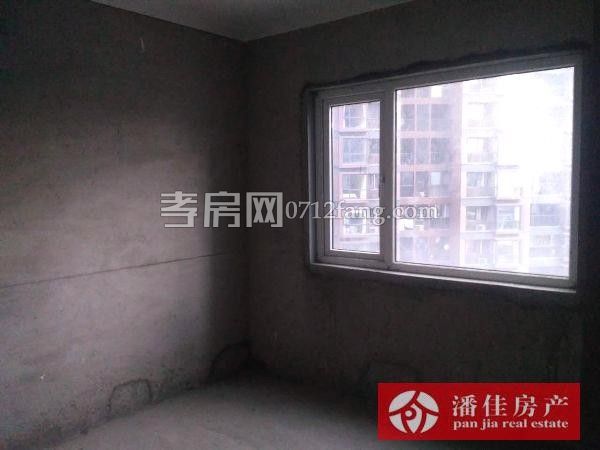 北京二路玉泉 南门对面146平毛坯证满税低