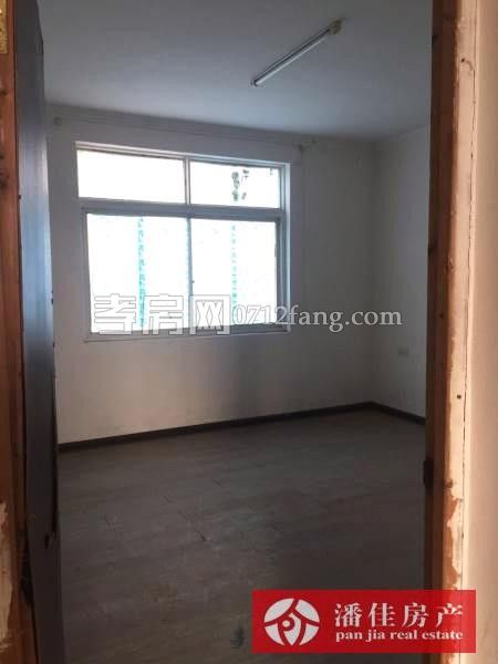 榮欣景城大三房精裝修120平證滿稅低60萬