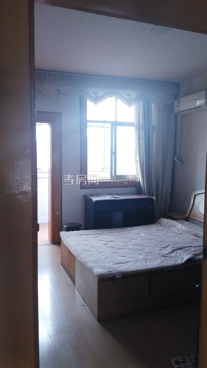 春潮花園精裝房2室2廳