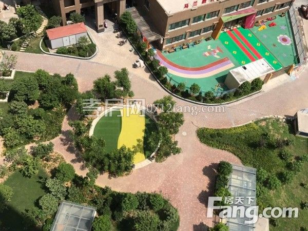 星河天街-帝景灣C8棟120平毛坯房出售