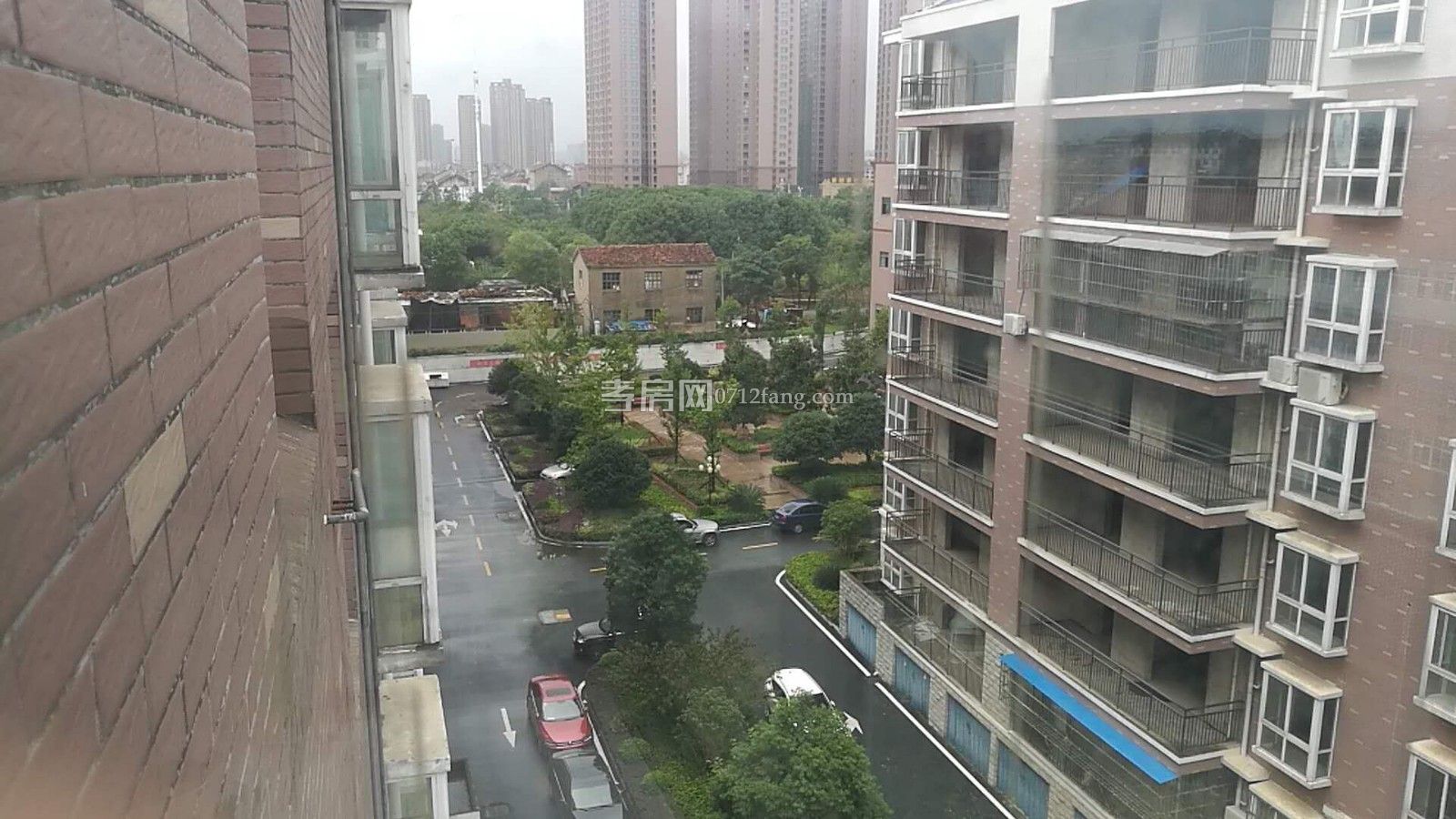 三面采光南北通透香港城一期4室2廳2衛(wèi)139送20平觀景房