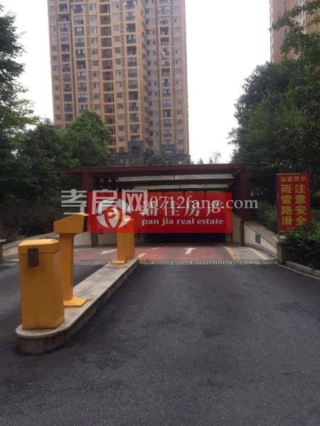 【潘佳房產(chǎn)推薦】【文昌中學(xué) 交通西路市建委院內(nèi)102平3室3樓65萬(wàn)】