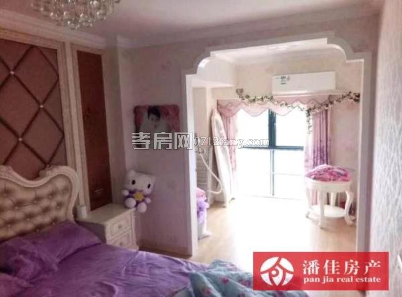 實小文昌雙 園林二路單位房單價4500