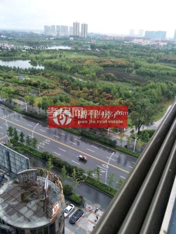 星河天街3室2廳1衛(wèi)2陽(yáng)臺(tái)97送15平觀景高層