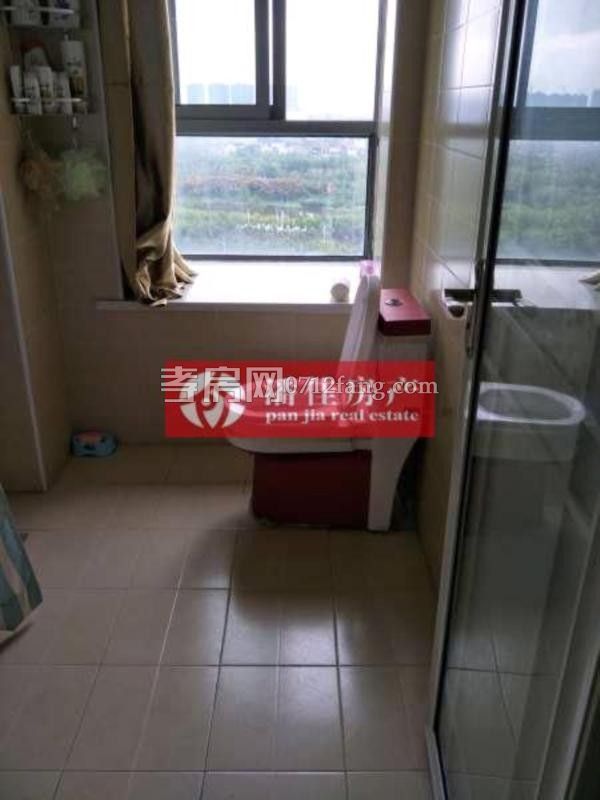 星河天街3室2廳1衛(wèi)2陽(yáng)臺(tái)97送15平觀景高層