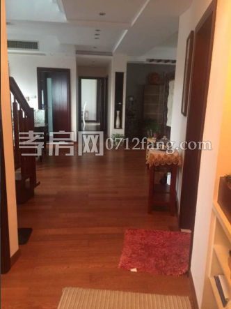 乾坤阳光电梯复式楼