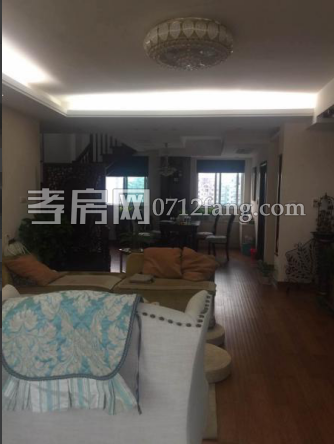 乾坤阳光电梯复式楼