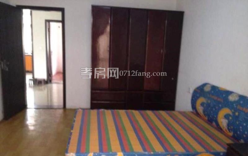 孝柴小區(qū)精裝房3室5/7樓