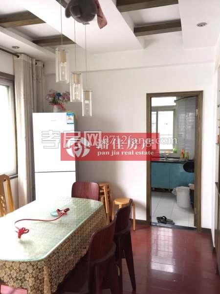 【潘佳房產(chǎn)推薦】【滿五 全洲國際北區(qū)132平米精裝11樓78萬】