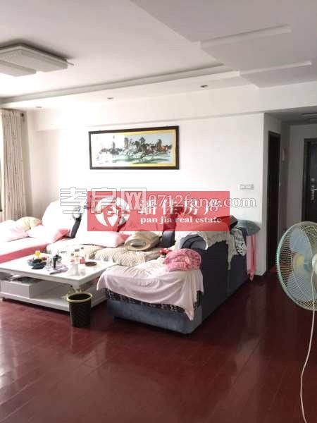 【潘佳房產(chǎn)推薦】【滿五 全洲國際北區(qū)132平米精裝11樓78萬】