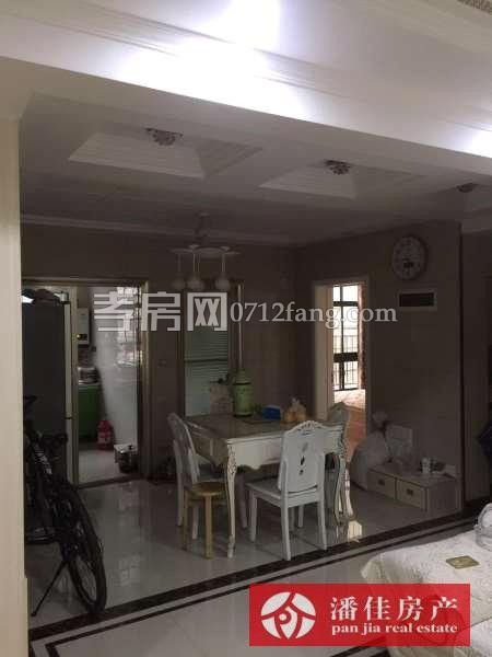 【潘佳房產(chǎn)推薦】【宇濟城中城2/6層131平米簡裝南北通透有院子方便停車60萬】