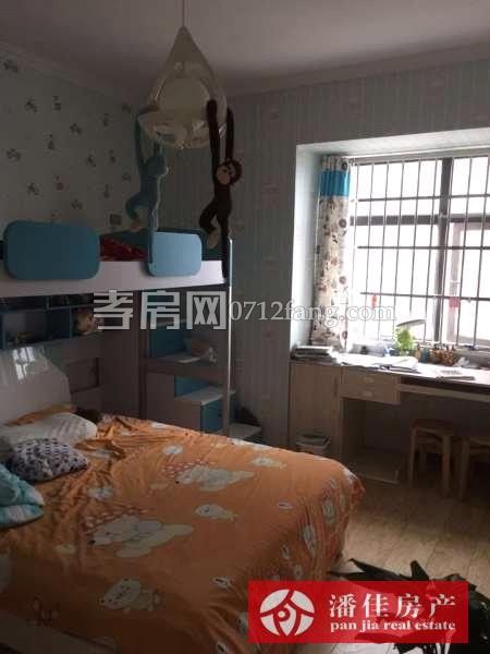 【潘佳房產(chǎn)推薦】【宇濟城中城2/6層131平米簡裝南北通透有院子方便停車60萬】