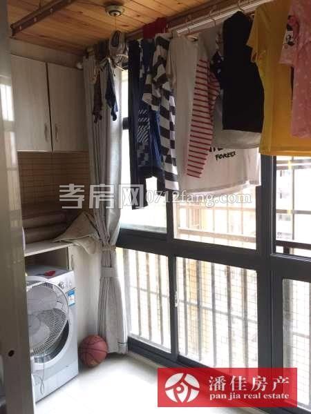 【潘佳房產(chǎn)推薦】【宇濟城中城2/6層131平米簡裝南北通透有院子方便停車60萬】