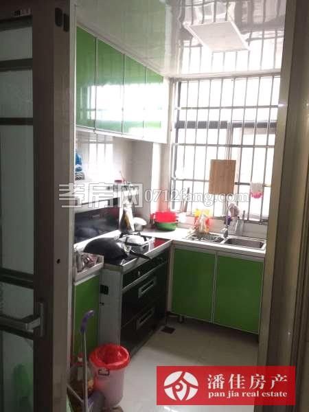 【潘佳房產(chǎn)推薦】【宇濟城中城2/6層131平米簡裝南北通透有院子方便停車60萬】