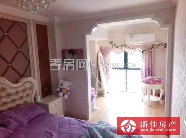 【潘佳房產(chǎn)推薦】【宇濟城中城2/6層131平米簡裝南北通透有院子方便停車60萬】