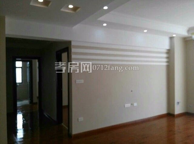 温馨家园（乾坤大道交通银行对面）