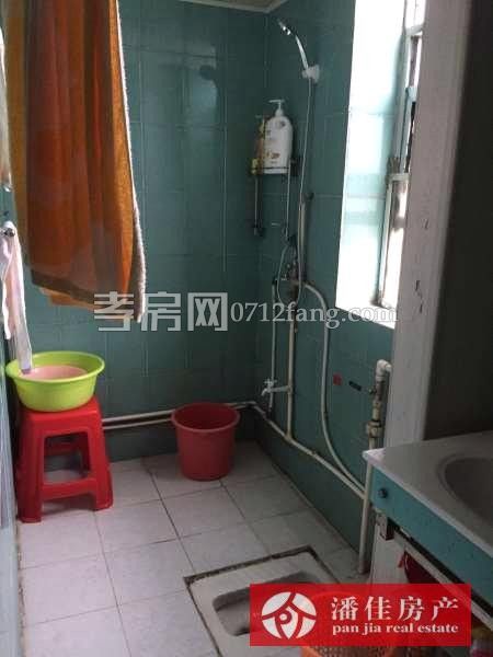 【潘佳房產(chǎn)推薦】【隆中鑫城南北通透 大陽臺129.5平精裝帶家電50萬】