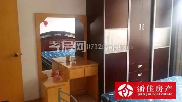 【潘佳房產(chǎn)推薦】【隆中鑫城南北通透 大陽臺129.5平精裝帶家電50萬】