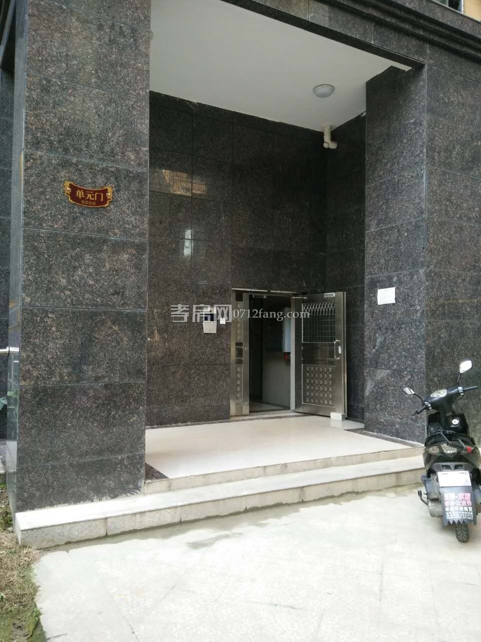 長征二路玉泉楚環(huán)雙 房經(jīng)典三房特價43萬急售