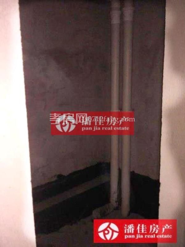 滿兩年北京二路玉泉 旁144.5平3樓