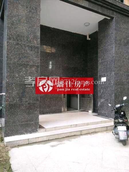 【潘佳房產(chǎn)推薦】灣流匯中間樓層110平米毛坯90萬(wàn)