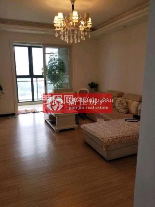 滿兩年北京二路玉泉 旁144.5平3樓