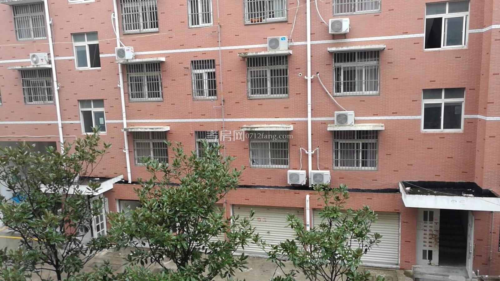 逸景 稀缺房源兩證滿--精裝修機不可失