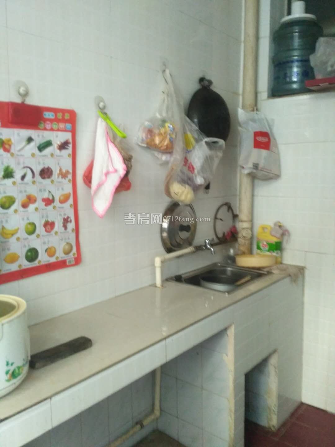 滿二掛口街131平中等裝修三面采光5樓拎包入住