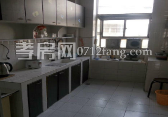 航空路孝感學(xué)院西邊小區(qū)