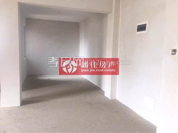 【潘佳房產(chǎn)推薦】灣流匯中間樓層110平米毛坯90萬(wàn)